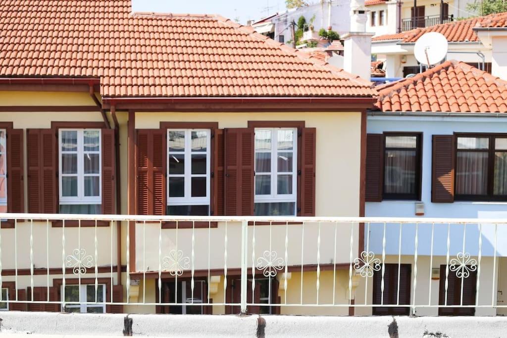 Appartement Spacious In Old Town - Private Parking Thessaloniki